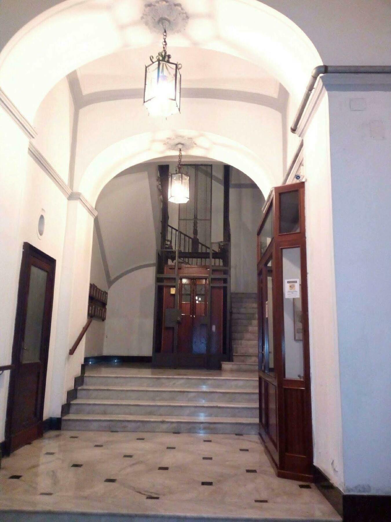 B&B Amedeo Napoli Bagian luar foto